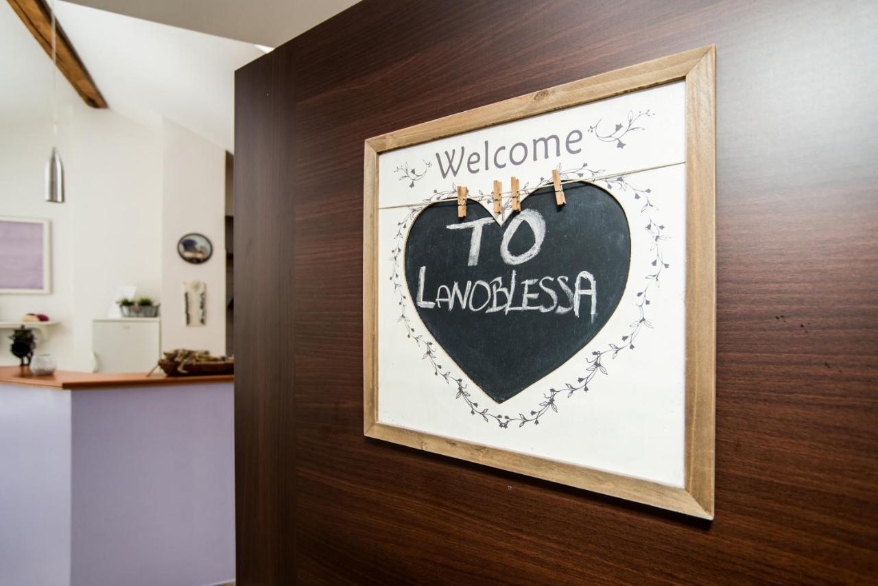Apartamento Lanoblessa Praga Exterior foto
